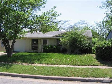 2nd image of 3824 Happy Canyon Dr