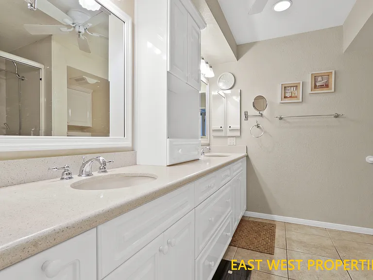 2409 Sommerset Dr — Photo 18