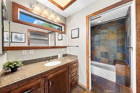 1770 Mountain Ln — Photo 24