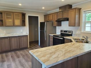 1601 E Jackson St #42, Macomb, IL 61455