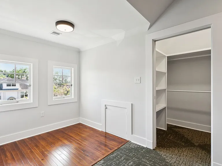 Must See, Experience Modern Luxury in a Beautifully Restored Historic Gem- 2 Bd /2 Ba — Photo 18
