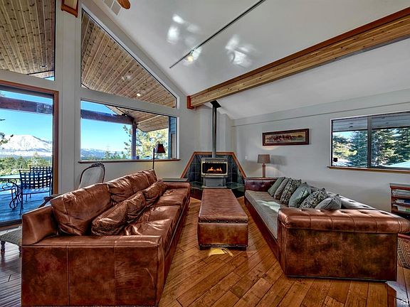 4th image of 298 Uplands Way