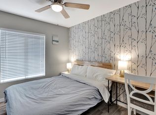 1068 W Laguna Azul Ave, Mesa, AZ 85210