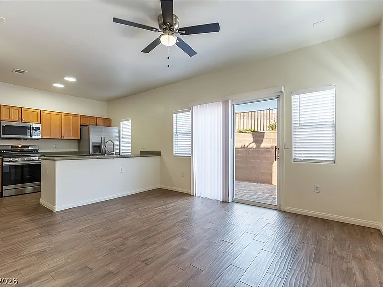 9303 Gilcrease Ave #1119 — Photo 4