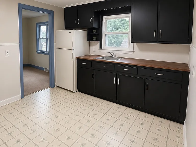 223 Keystone St #SID — Photo 8