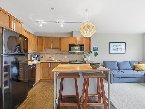 3rd image of 1211 Village Green Way #319
