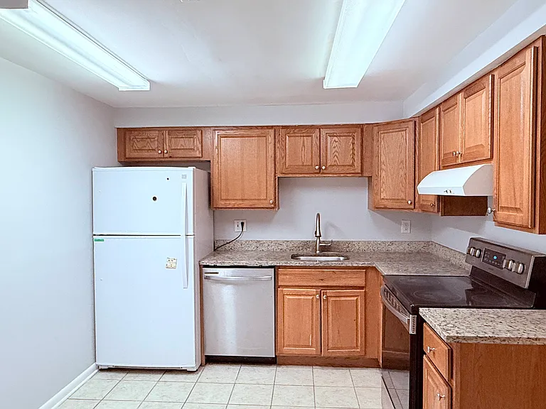 8313 Canning Ter — Photo 2