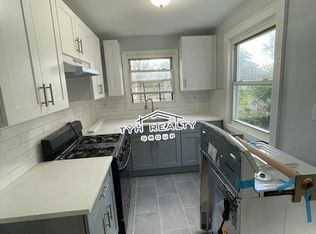 896 S 20th St FLOOR 2, Newark, NJ 07108