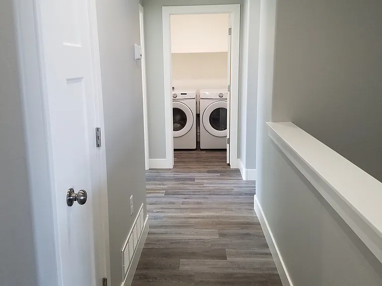 3285 E Kathaway Ln — Photo 11