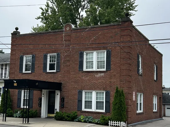 324 E Maumee St #2, Adrian, MI 49221