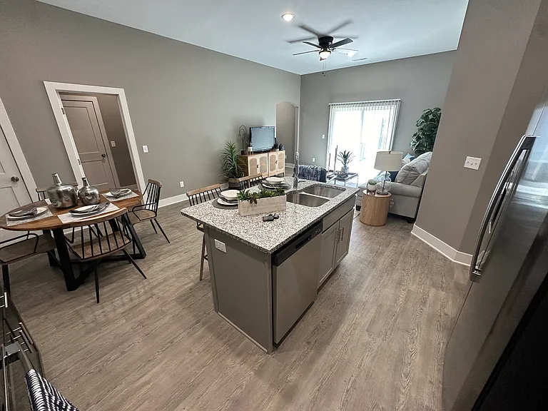 540 Long Path Ct — Photo 5