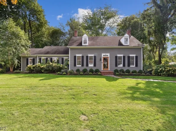 62 Elmwood Ave, Chatham Boro, NJ 07928