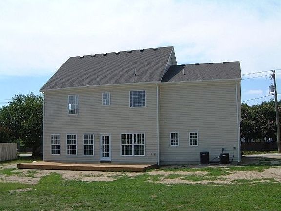 2nd image of 4769 Hook Ln