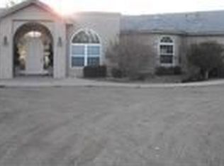 6915 Guadalupe Trl NW, Los Ranchos De Albuquerque, NM 87107