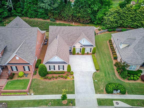2nd image of 2767 Bearcreek Pl