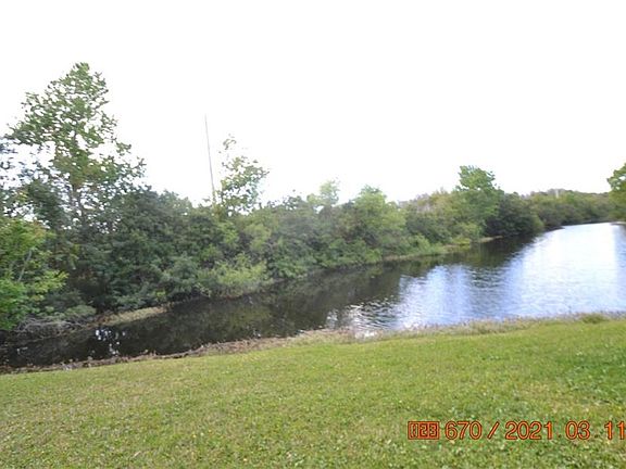 2nd image of 126 Loblolly Ct APT E