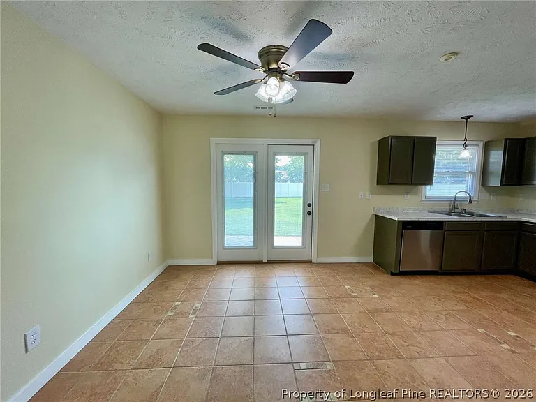 172 Finch Rd — Photo 8