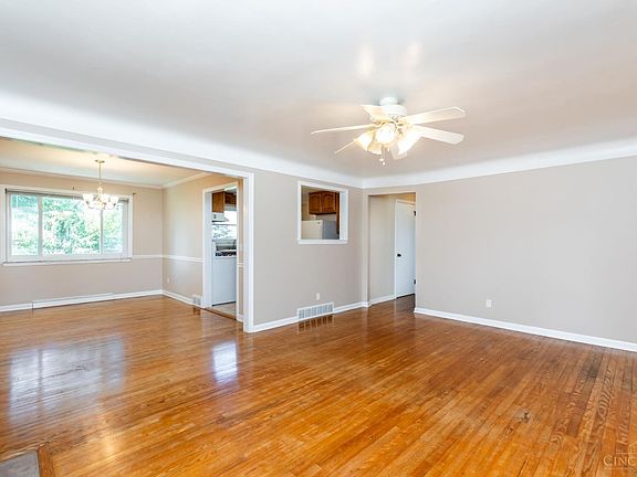 3rd image of 3360 Nandale Dr