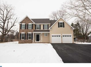 3961 Crosskeys Rd, Collegeville, PA 19426