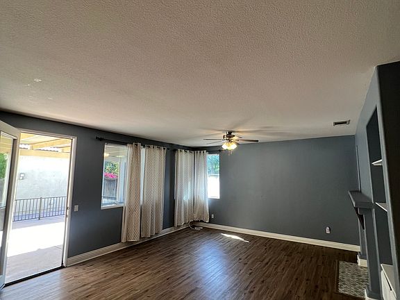 5th image of 9740 Shadow Mountain Dr Unit B