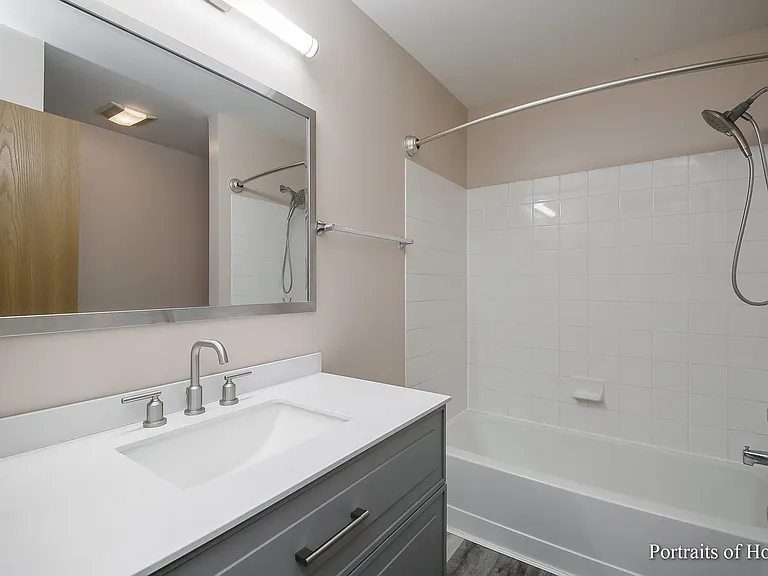 2010 Fulham Dr — Photo 12