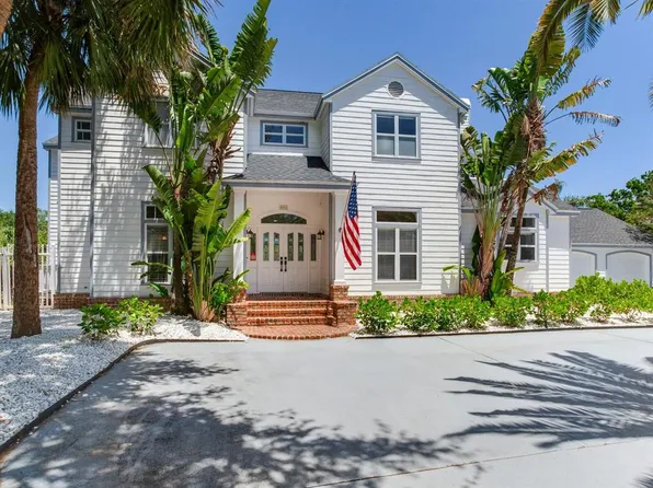 4702 W Heron Ln, Tampa, FL 33629