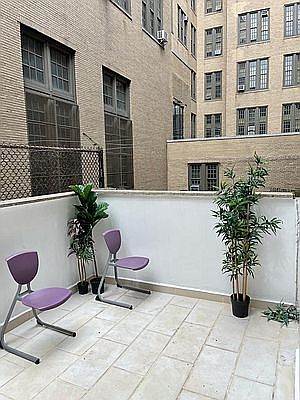 4th image of 338 W 19th St #1B2