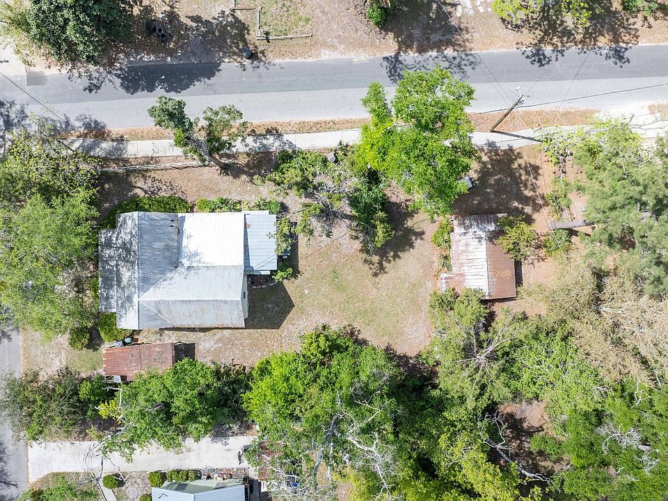 28th image of 220 Green Ave SW