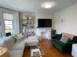 293 E St #4, Boston, MA 02127