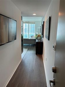 950 Brickell Bay Dr APT 2907, Miami, FL, 33131