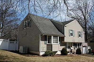 2nd image of 31 Phillips Rd