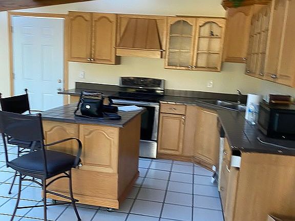 open kitchen 