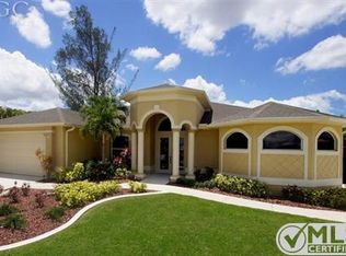 162 Cape Coral Pkwy W, Cape Coral, FL 33914