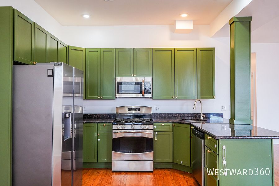 1st image of 5172 S Michigan Ave #2