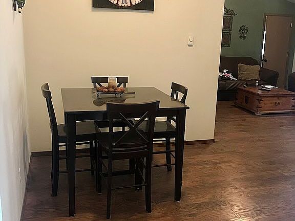 4th image of 4181 Highland Ave