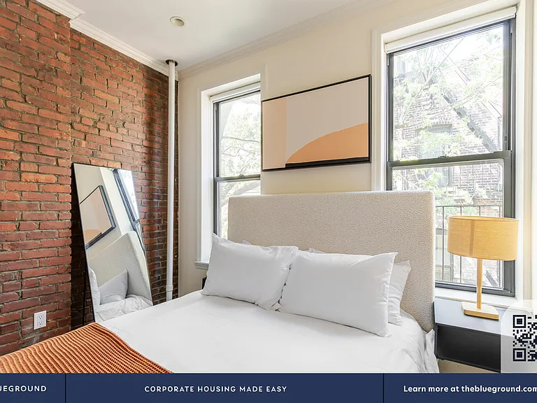 223 Mott St #11 — Photo 10
