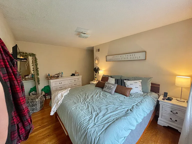 1655 Valley Ave — Photo 23
