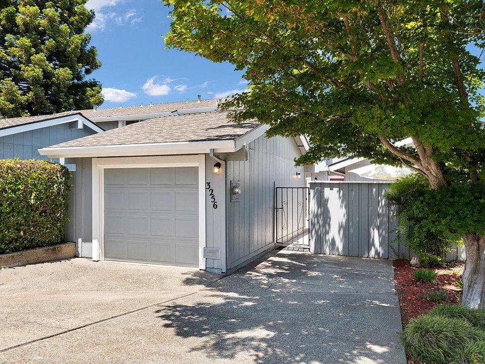 1st image of 3256 Amethyst Dr