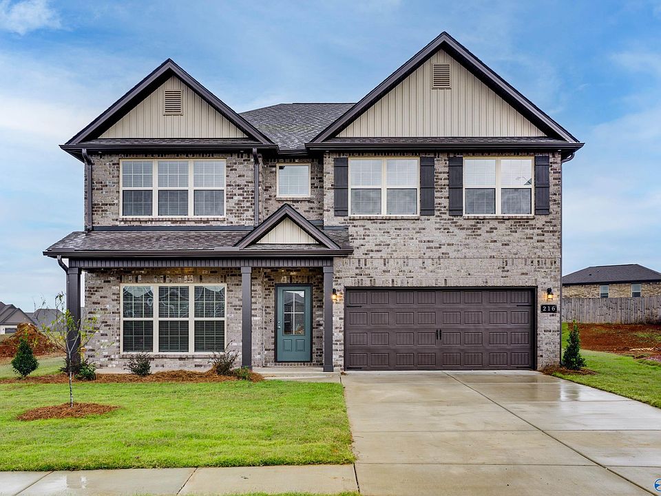 1st image of 216 Irish Hill Dr