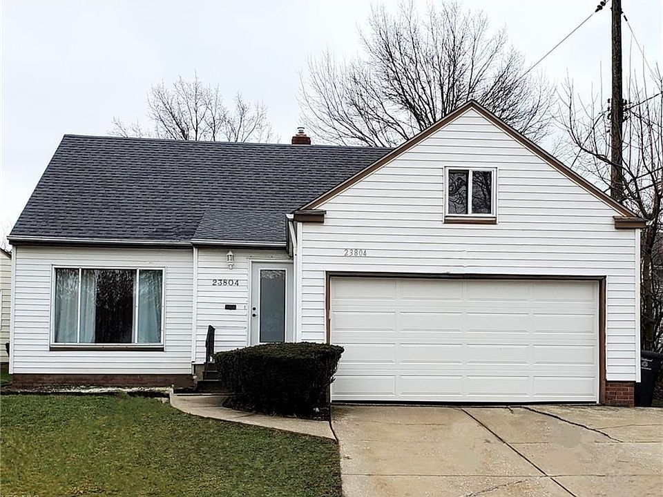 1st image of 23804 Edgehill Dr
