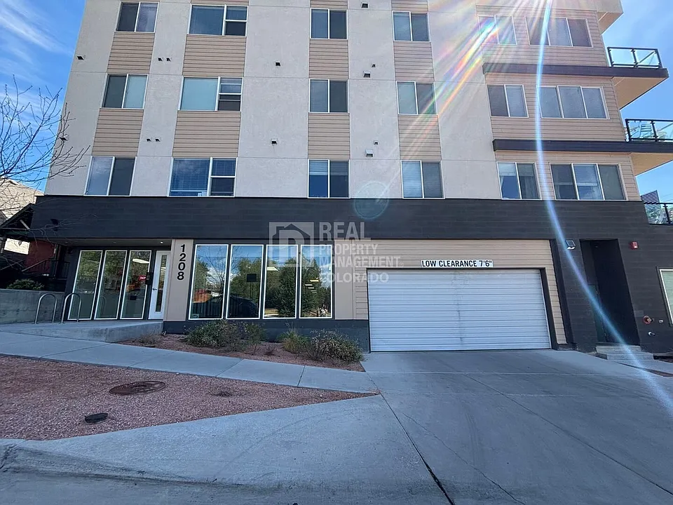 1208 Quitman St #406