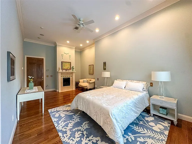6425 NW 202nd Pl — Photo 58