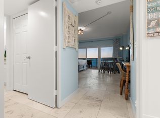 880 Mandalay Ave APT S411, Clearwater, FL 33767