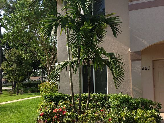 2nd image of 4552 Oak Terrace Dr