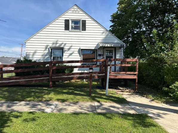 121 E Franklin St, Plymouth, IN 46563