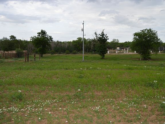 2nd image of 2880 Blue Wing Rd.