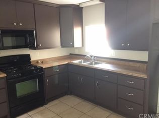 1632 W Persimmon St, Rialto, CA 92377