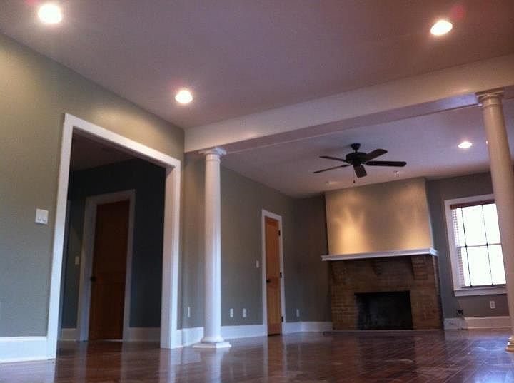 2nd image of 82 Fern St