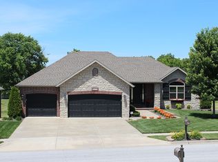 2075 N Citation Ave, Springfield, MO 65802
