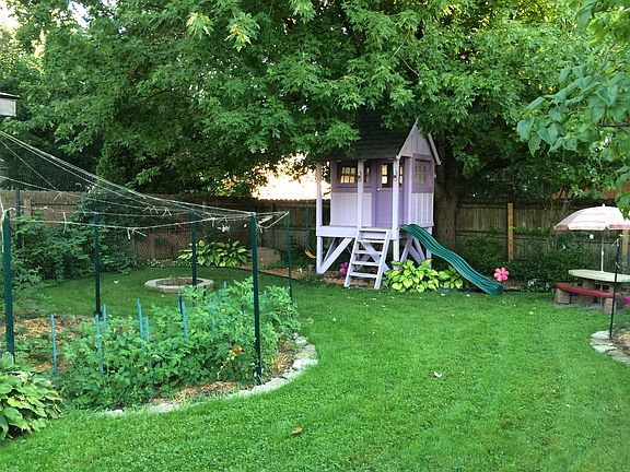 Garden, playhouse, fire pit